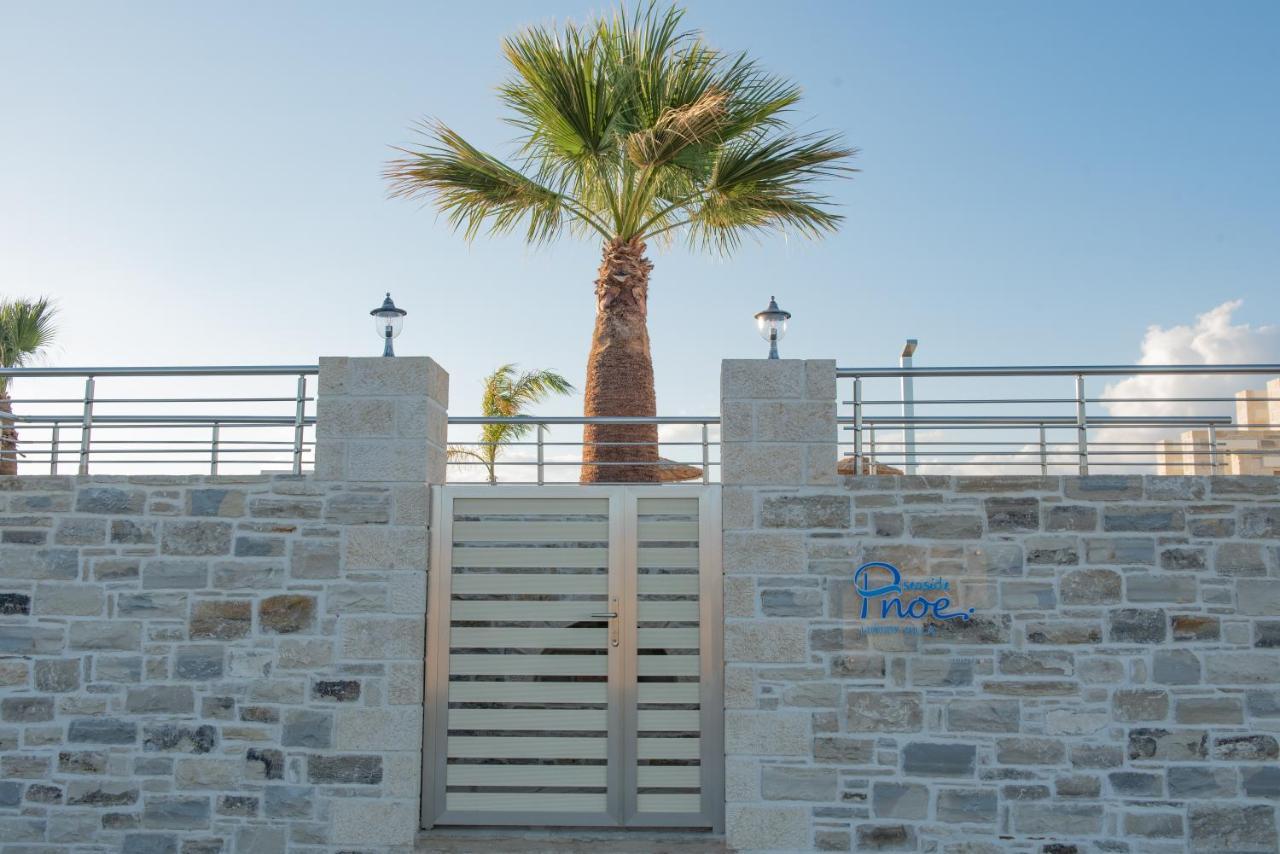 Villa Pnoe Seaside 칼라마키 외부 사진