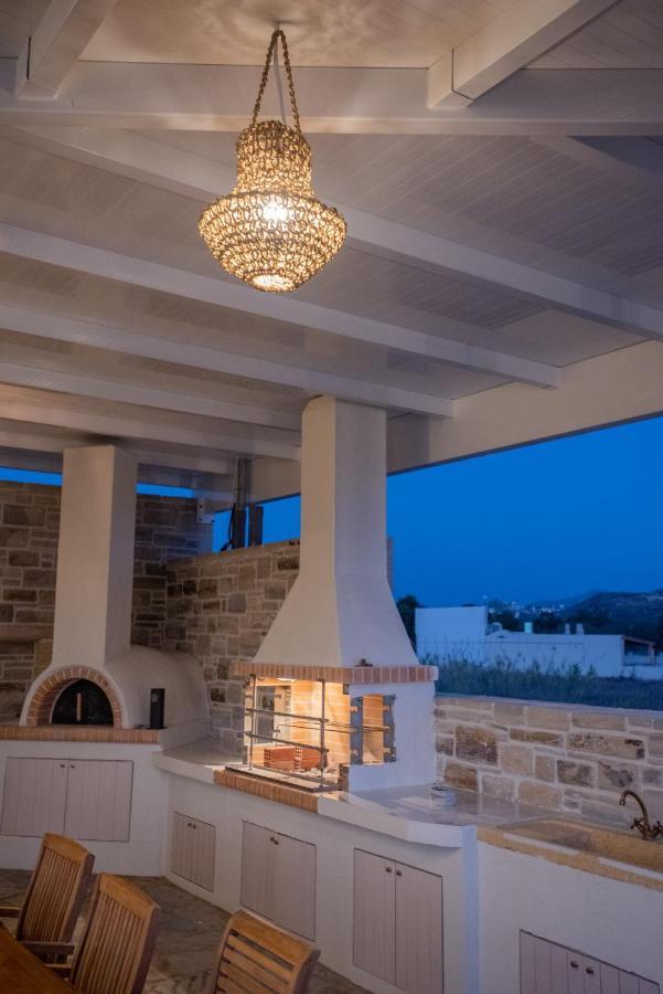 Villa Pnoe Seaside 칼라마키 외부 사진