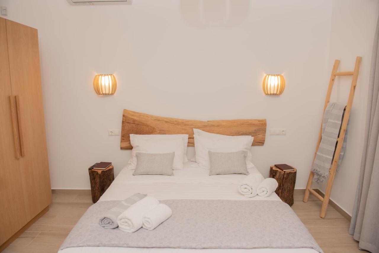 Villa Pnoe Seaside 칼라마키 외부 사진